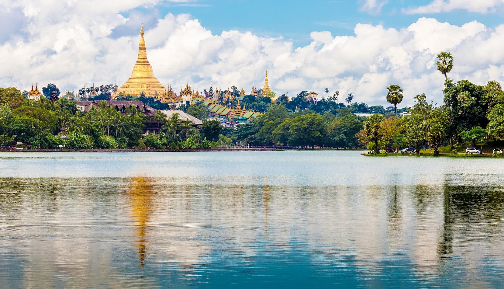 banners/AsiaTracks_Shwedagon pagode, Yangon_5f884bee7929f.jpg